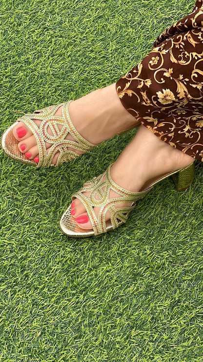 Haniyah Collection